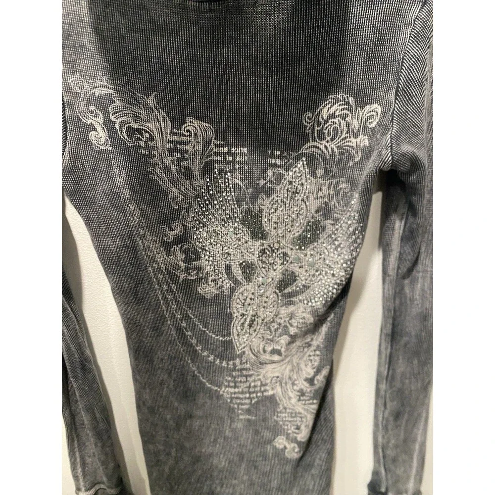 Vtg Y2K stonewashed Graphic Thermal Henley Hoodie Rhinestone embellished Sz M